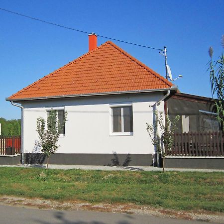 Holiday Home Tisza 2-2 Тісафюред Екстер'єр фото